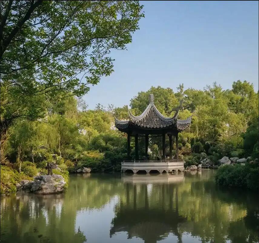 福建雨双服务有限公司